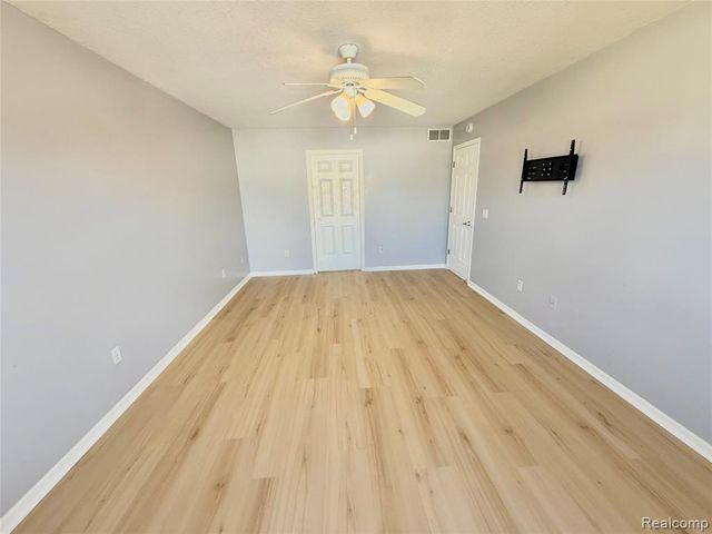6320 Ruidoso Drive, Saginaw, MI 48603