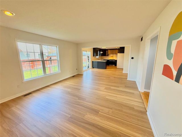 6320 Ruidoso Drive, Saginaw, MI 48603