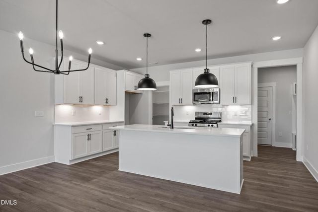 803 Central Park Drive, Raleigh, NC 27604