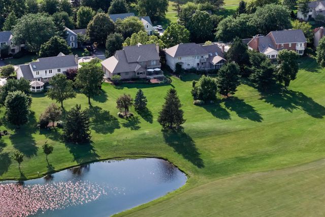8460 Davington Drive, Dublin, OH 43017