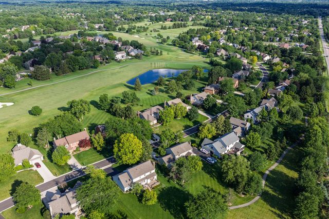 8460 Davington Drive, Dublin, OH 43017