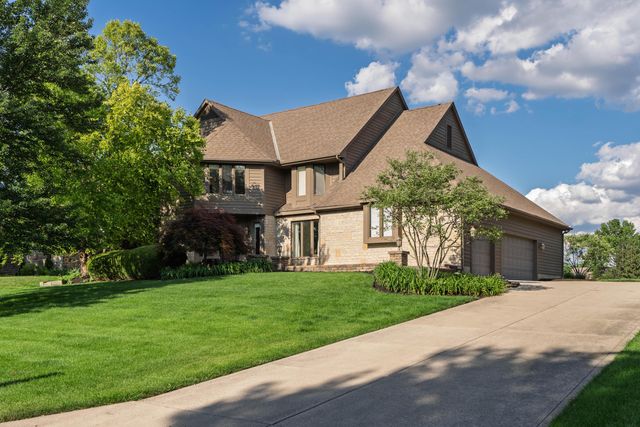 8460 Davington Drive, Dublin, OH 43017