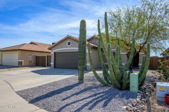 1111 E Santa Cruz Lane, Apache Junction, AZ 85119