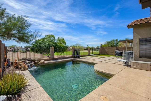 1111 E Santa Cruz Lane, Apache Junction, AZ 85119