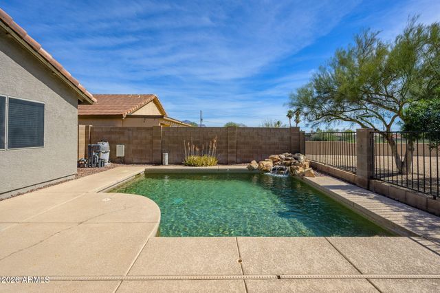 1111 E Santa Cruz Lane, Apache Junction, AZ 85119