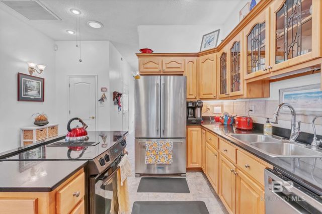 646 W Canal Drive, Gulf Shores, AL 36542