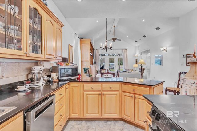 646 W Canal Drive, Gulf Shores, AL 36542