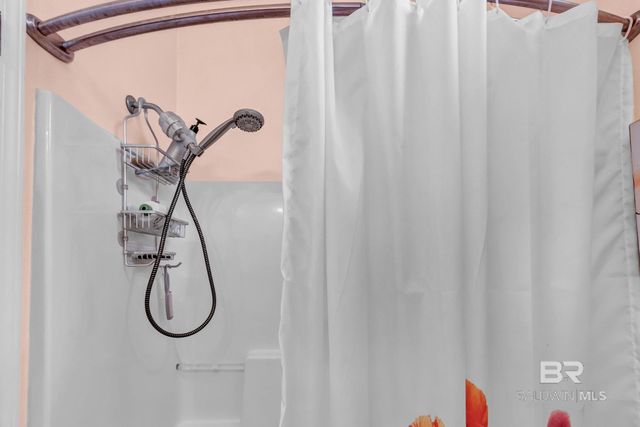 646 W Canal Drive, Gulf Shores, AL 36542