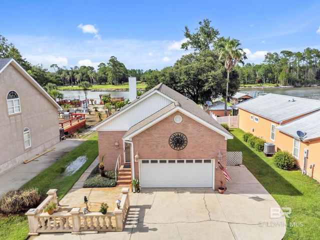 646 W Canal Drive, Gulf Shores, AL 36542