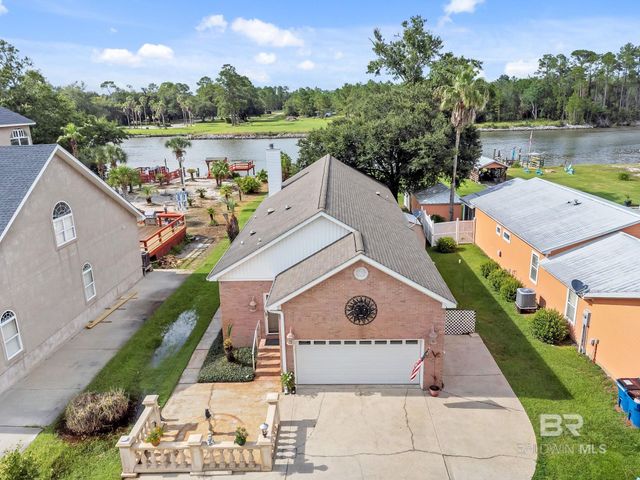 646 W Canal Drive, Gulf Shores, AL 36542