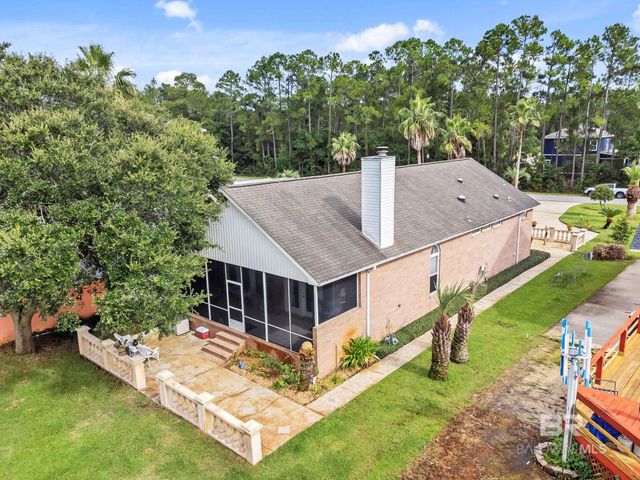 646 W Canal Drive, Gulf Shores, AL 36542