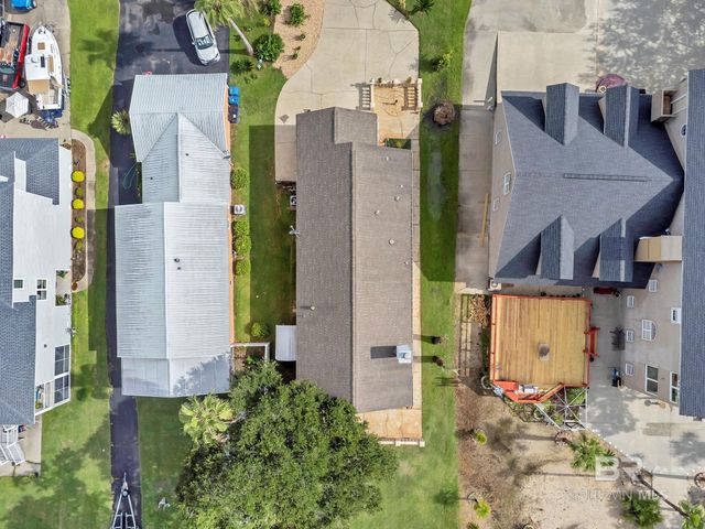 646 W Canal Drive, Gulf Shores, AL 36542
