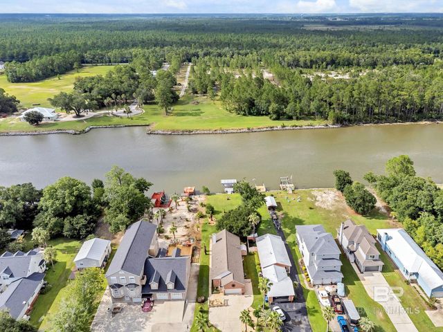 646 W Canal Drive, Gulf Shores, AL 36542