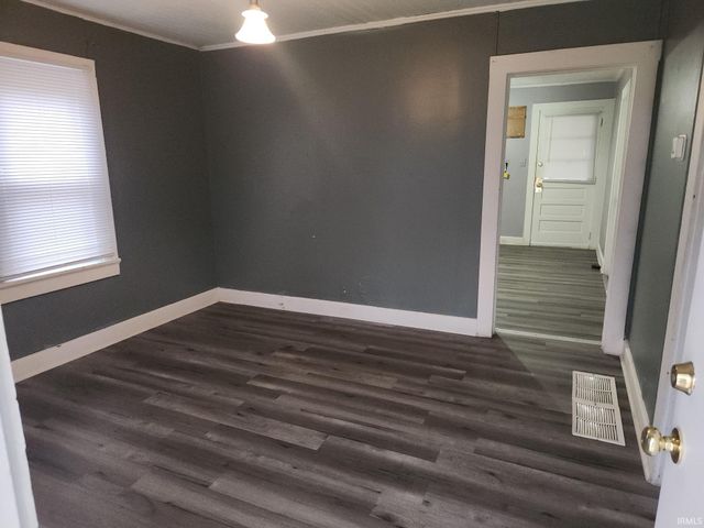 1716 E Riverside Drive, Evansville, IN 47714