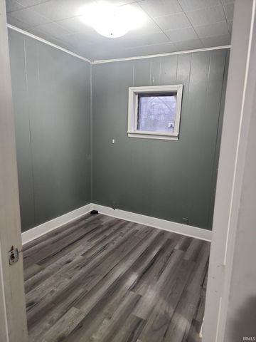 1716 E Riverside Drive, Evansville, IN 47714