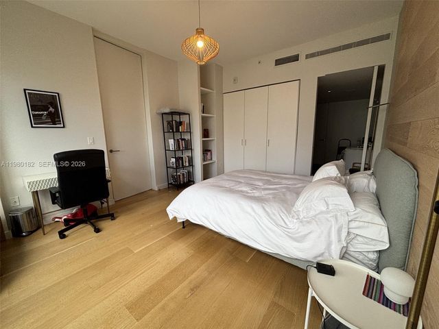 2100 Park Ave 309, Miami Beach, FL 33139