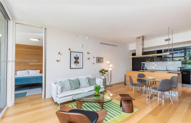 2100 Park Ave 309, Miami Beach, FL 33139