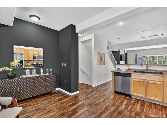 2763 W Riverwalk Cir H, Littleton, CO 80123
