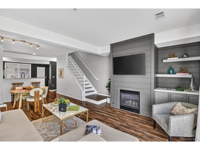 2763 W Riverwalk Cir H, Littleton, CO 80123