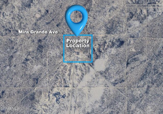 710 Mira Grande Avenue, Fabens, TX 79838