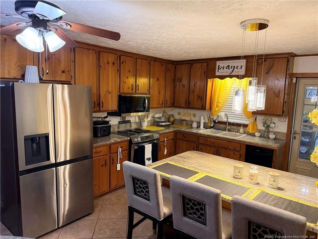 4080 Rosehill Road, Fayetteville, NC 28311
