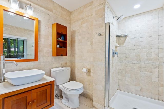 4510 Ingraham Hwy, Coral Gables, FL 33133