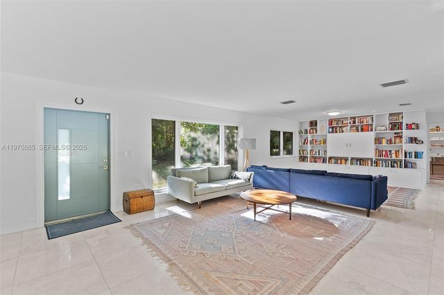 4510 Ingraham Hwy, Coral Gables, FL 33133