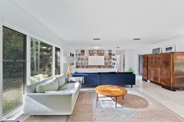 4510 Ingraham Hwy, Coral Gables, FL 33133