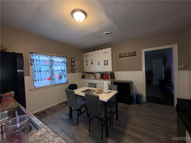 14 Longnecker Street, Buffalo, NY 14206