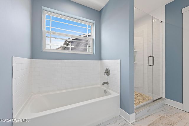184 5th Avenue, Toms River, NJ 08757