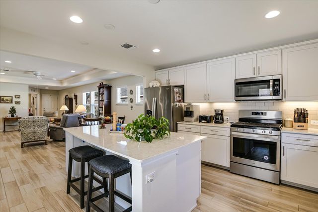 112 Yorktown ST, Georgetown, TX 78633