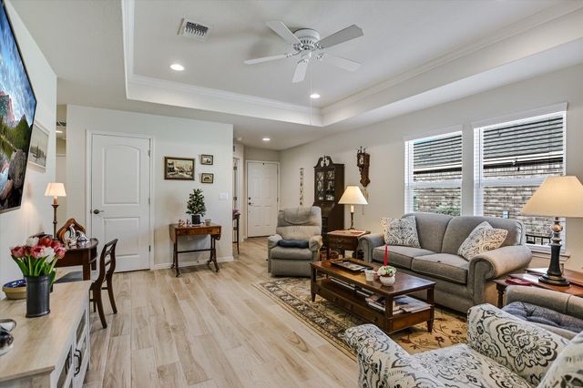 112 Yorktown ST, Georgetown, TX 78633