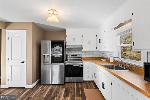 115 OAK RIDGE ST, Bowling Green, VA 22427