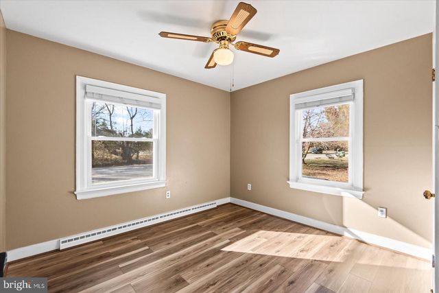 115 OAK RIDGE ST, Bowling Green, VA 22427