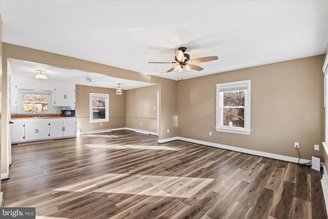 115 OAK RIDGE ST, Bowling Green, VA 22427