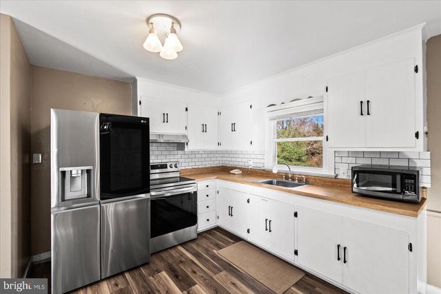 115 OAK RIDGE ST, Bowling Green, VA 22427