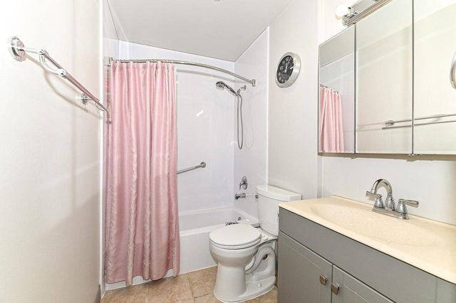 9014 W Dallas STREET, Milwaukee, WI 53224