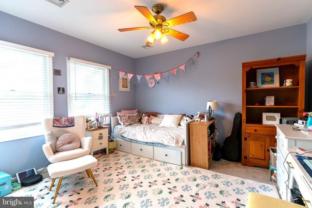 19 DUNCAN DR, Hamilton Twp, NJ 08690