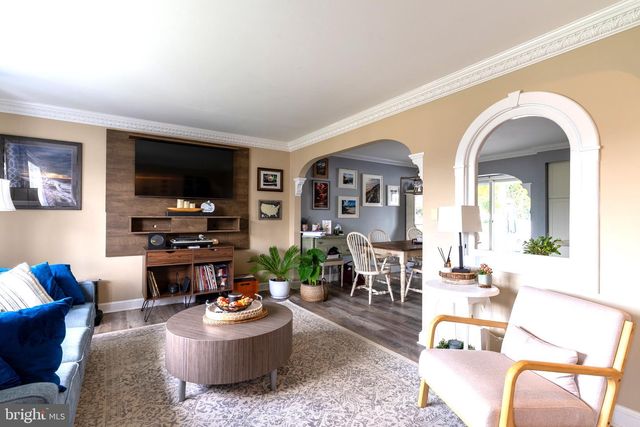 19 DUNCAN DR, Hamilton Twp, NJ 08690