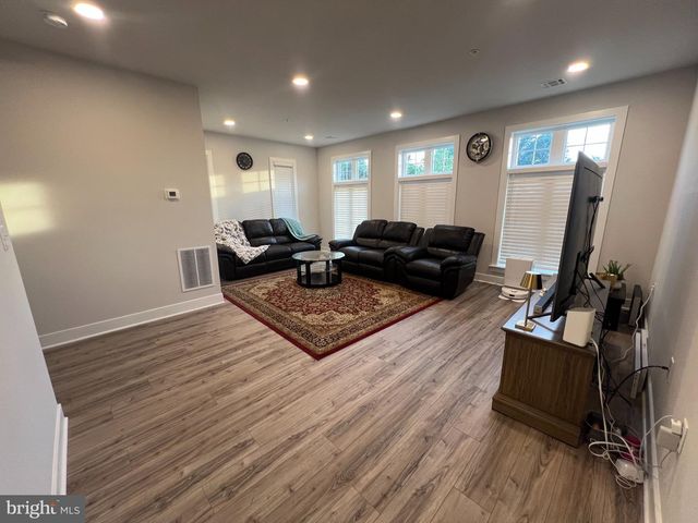 31 SEOVER WAY, Carlisle, PA 17015