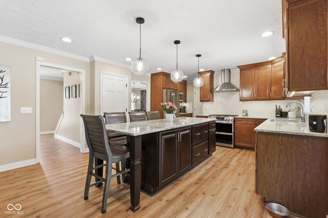 8404 Eastbay Drive, Indianapolis, IN 46236