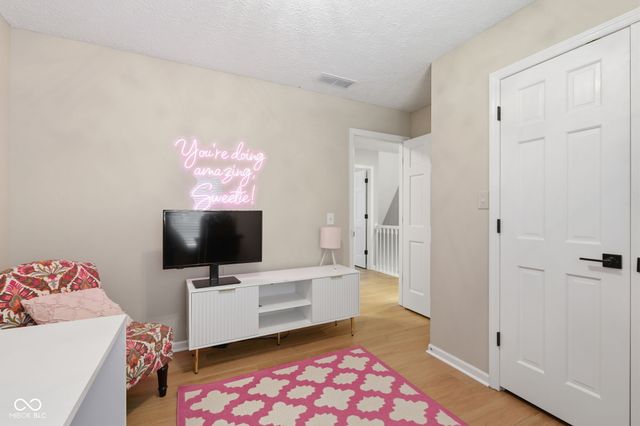 8404 Eastbay Drive, Indianapolis, IN 46236