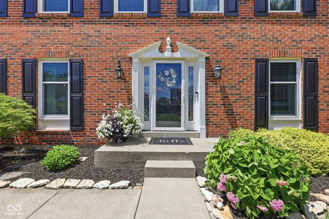 8404 Eastbay Drive, Indianapolis, IN 46236