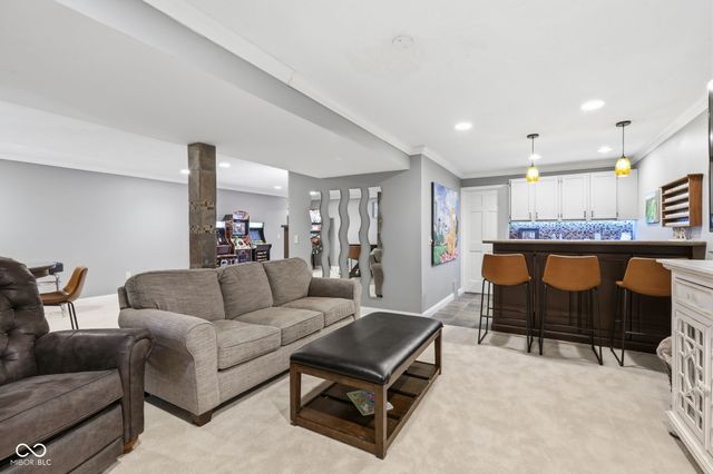 8404 Eastbay Drive, Indianapolis, IN 46236