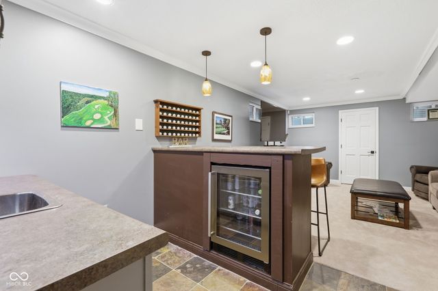 8404 Eastbay Drive, Indianapolis, IN 46236