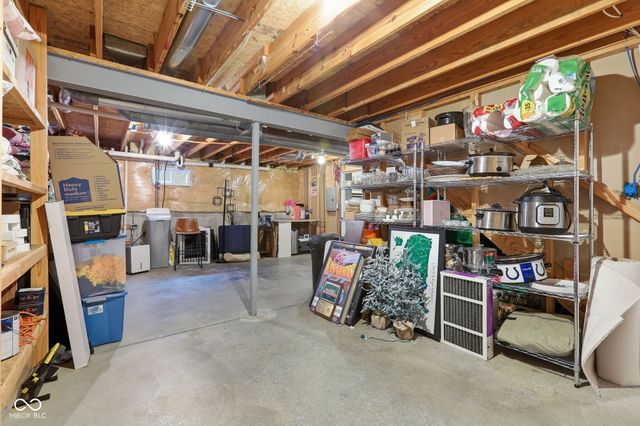 8404 Eastbay Drive, Indianapolis, IN 46236