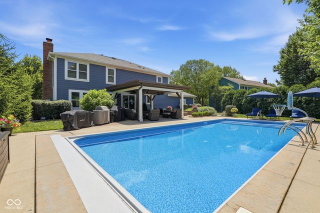 8404 Eastbay Drive, Indianapolis, IN 46236