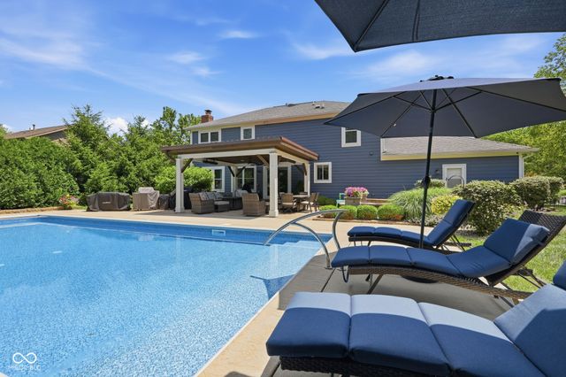 8404 Eastbay Drive, Indianapolis, IN 46236