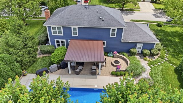 8404 Eastbay Drive, Indianapolis, IN 46236