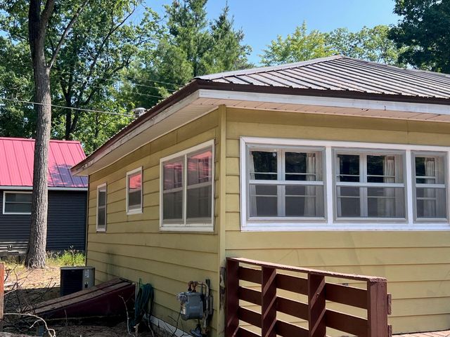 115 Saginaw Legion Drive, Roscommon, MI 48653